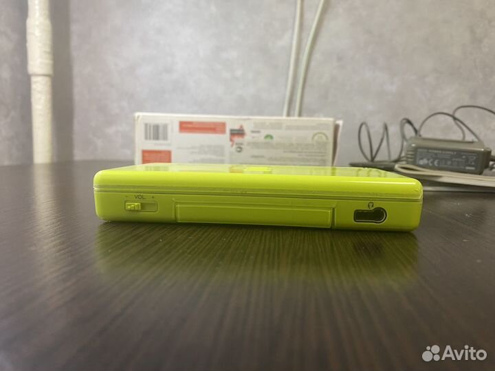 Nintendo ds lite(EUR, комплект)