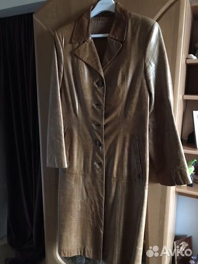 Плащ кожаный
