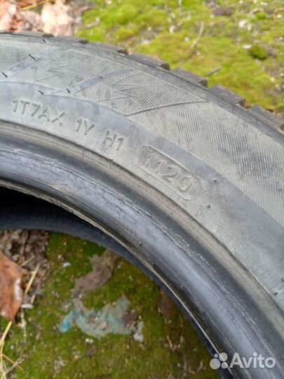 Hankook Winter I'Pike RS2 W429 15/55 R15