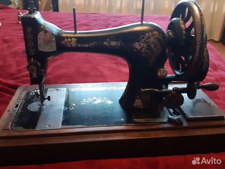Швейная машина зингер Singer