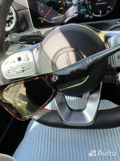 Очки emporio armani