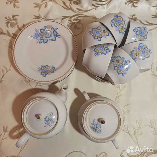 Чайный сервиз СССР Красный фарфорист