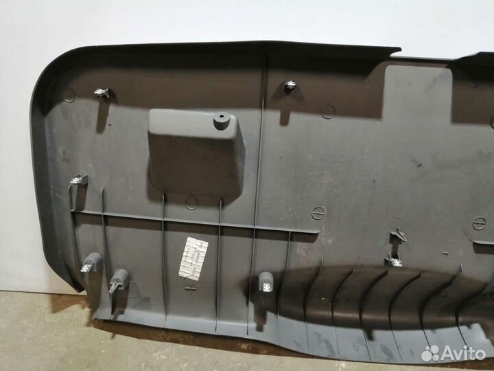 Обшивка крышки багажника Форд Фокус 2 универсал