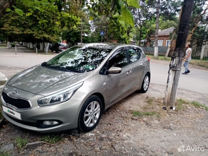 Kia Ceed 1.6 AT, 2013, 281 000 км