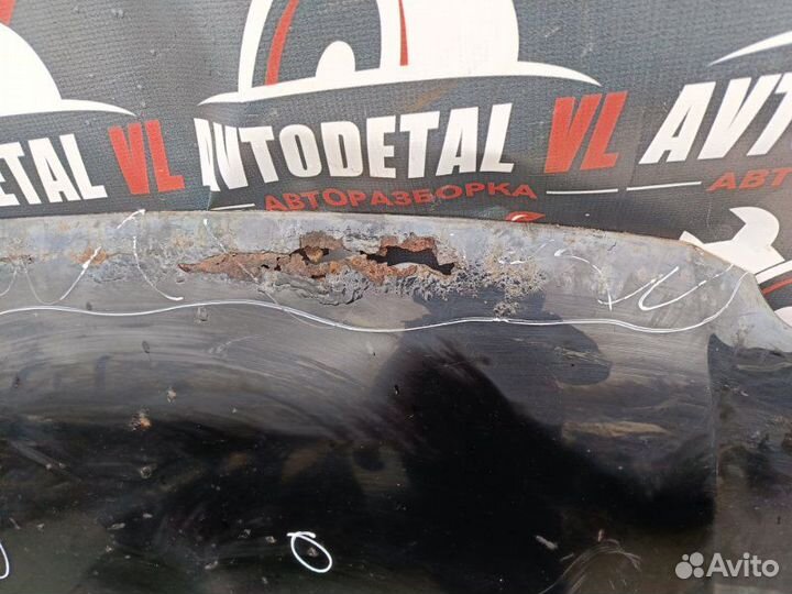 Капот Volkswagen Passat B5 Plus седан 2001-2005