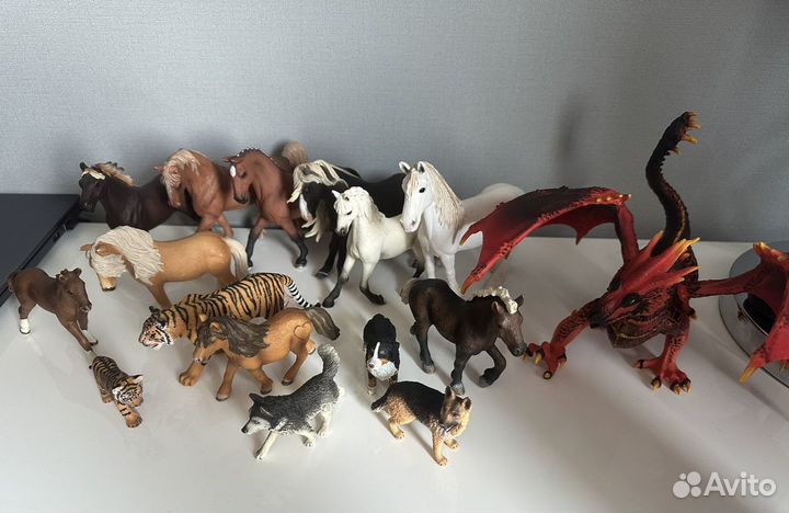 Фигурки лошадей schleich