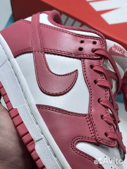 Nike Dunk Low Archeo Pink