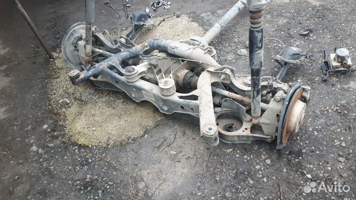 Volkswagen Tiguan / Тигуан Балка голая