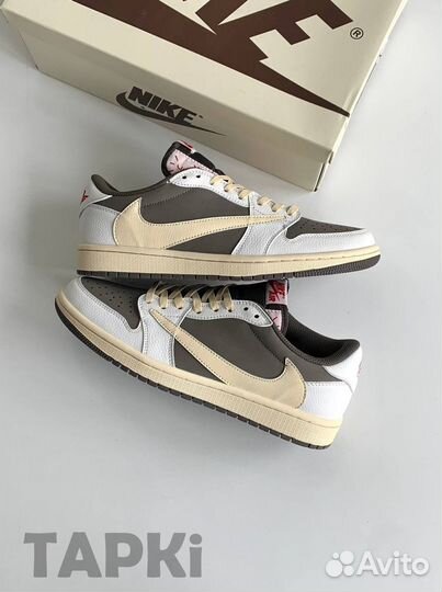 Travis Scott x Air Jordan 1 Low Reverse Mocha