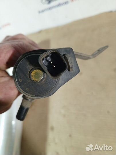 Клапан вентиляции топливного бака Peugeot 308