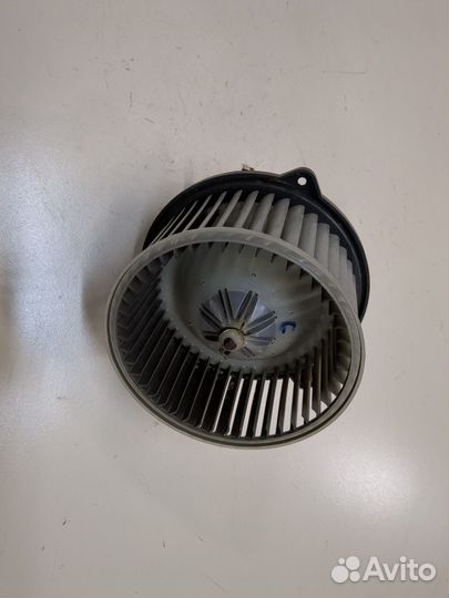 Двигатель отопителя Volvo S40 / V40, 2000