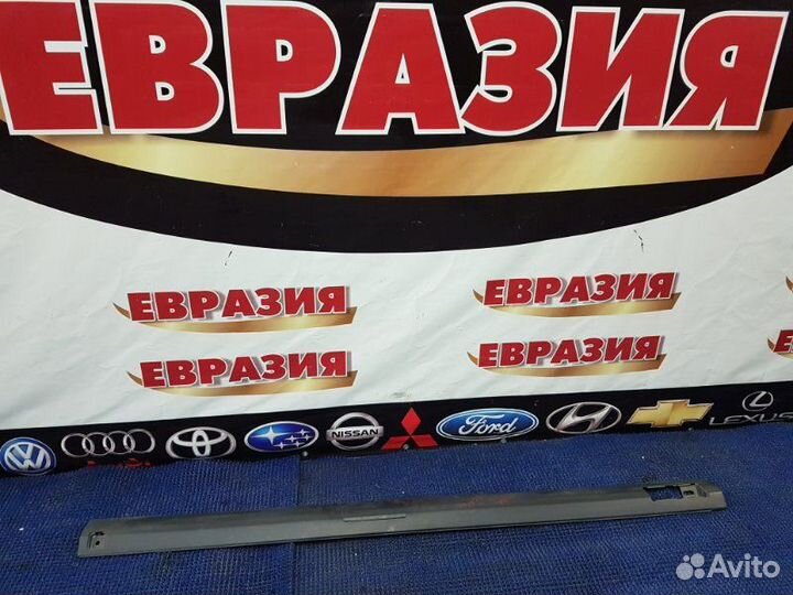 Молдинг крыши правый Honda Stepwgn RF7 K20A 2004