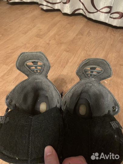 Хоккейные коньки bauer