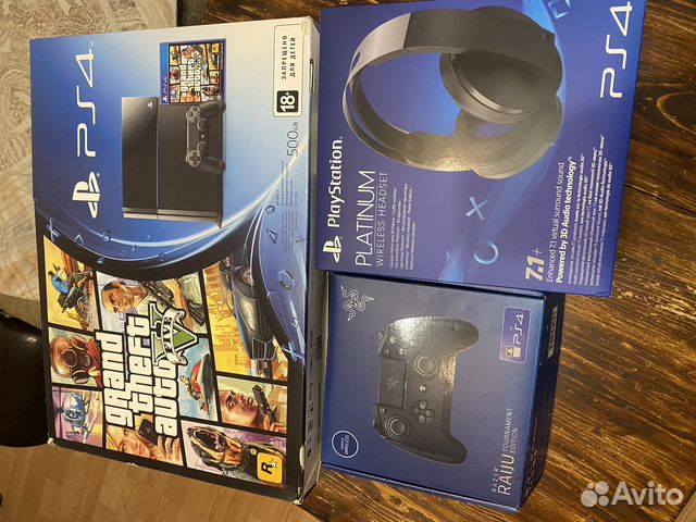 Sony PS4, наушники, джостик