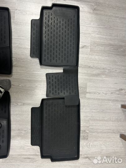 Ковры в салон автомобиля чанган uni-V