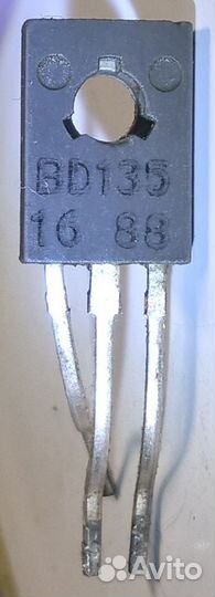 Транзистор BD135