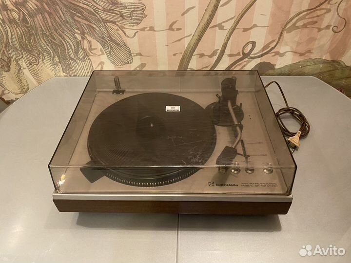 Проигрыватель винила Radiotechnika эп-101 стерео