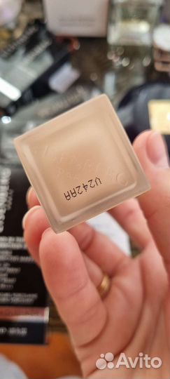 Тональный крем-основа Eisenberg