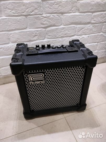 Гитарный комбоусилитель roland cube x 15