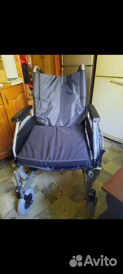 Инвалидная коляска новая