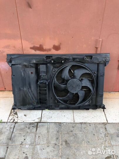 Передняя панель телевизор Ситроен С4