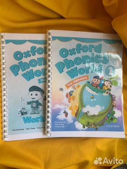 Oxford phonics World 1