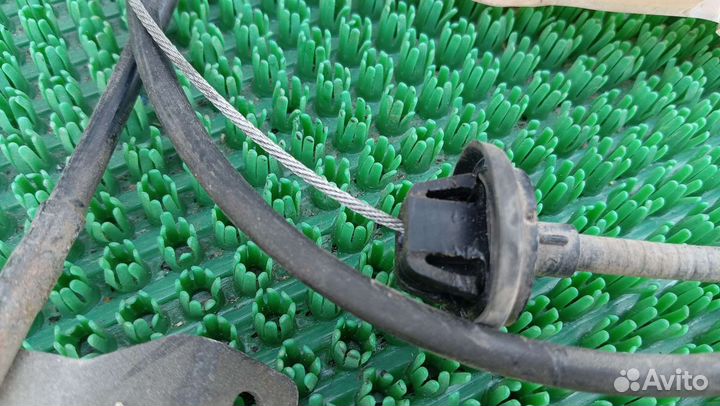 Трос педали газа Mitsubishi Lancer 9