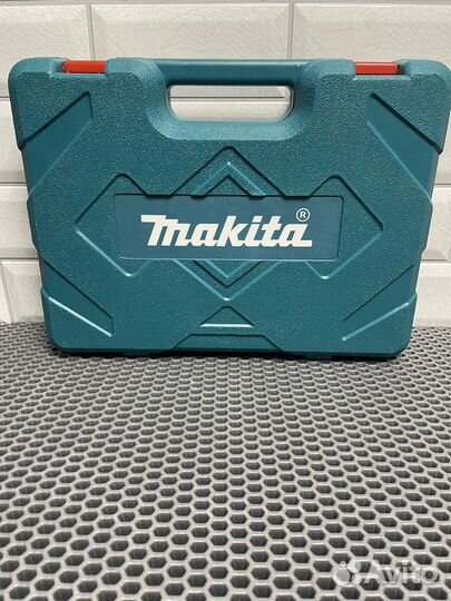 Секатор Makita