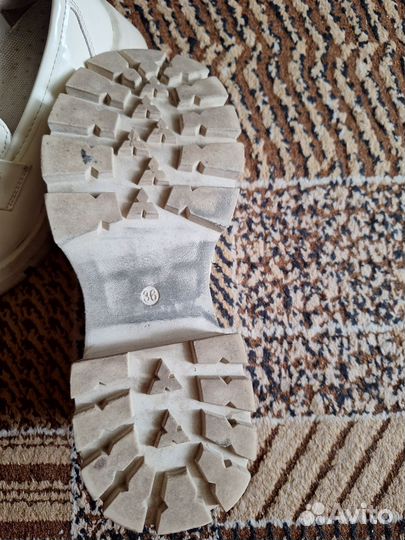 Лоферы на девочку размер 36