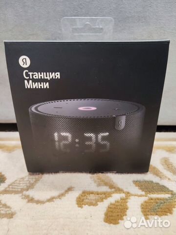 В доставке Коробка от Яндекс станции мини