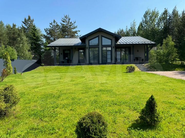 Дом 140,1 м² на участке 9 сот.