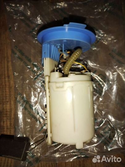 Бензонасос Audi A3/Volkswagen Passat/Jetta/Octavia