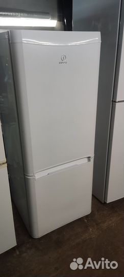 Холодильник Indesit NBM420