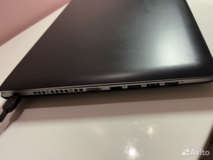 Ноутбук lenovo