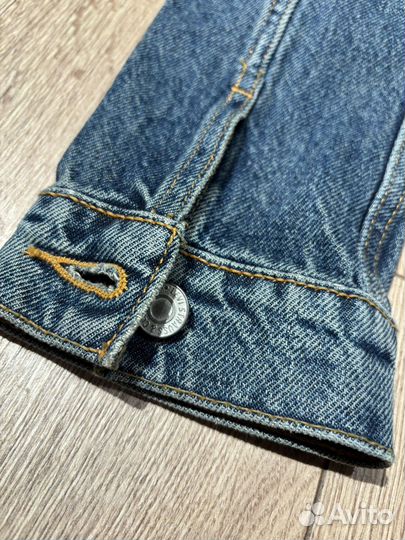 Джинсовая куртка levis новая