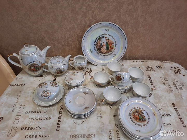 Чайный сервиз мадонна