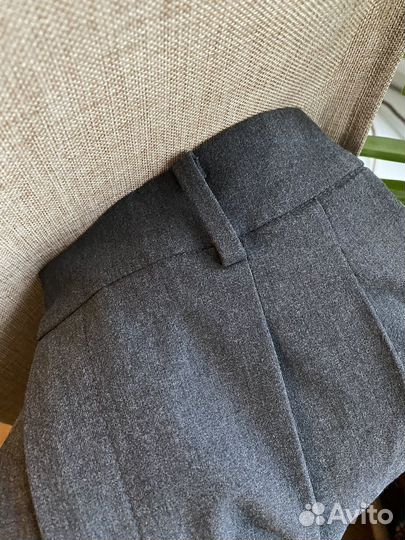 Брюки классические Uniqlo