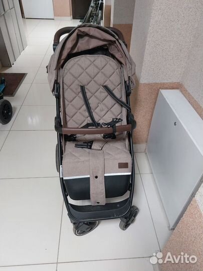 Прогулочная коляска бу carrello bravo crl-8512