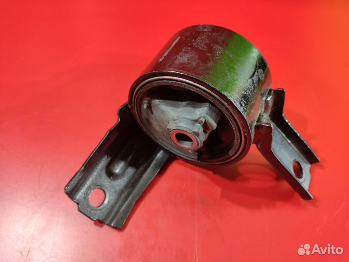 Опора двигателя правая для Mitsubishi Lancer X