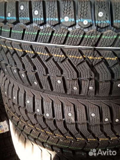 Viatti Brina Nordico V-522 205/55 R16 98