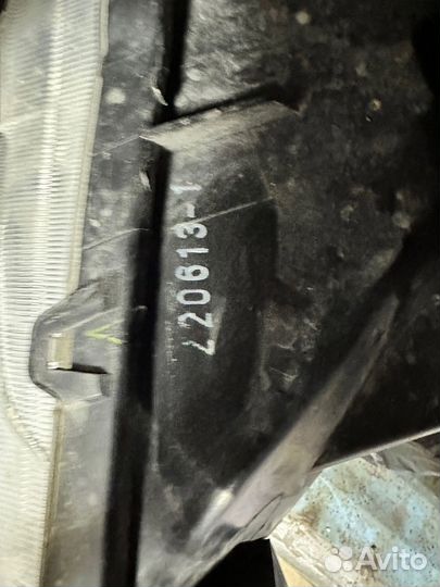 Фара toyota hilux