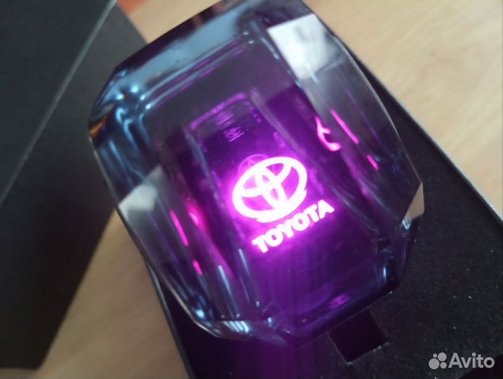 Ручка АКПП с подсветкой Toyota