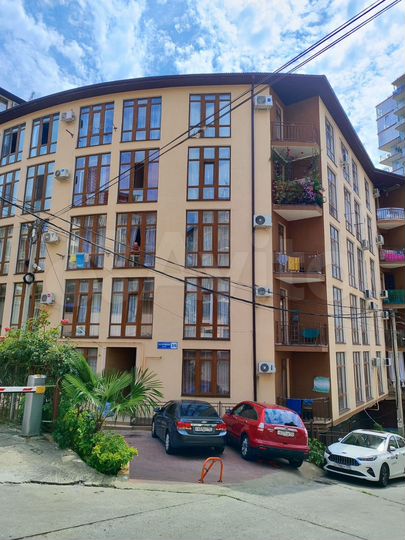 2-к. квартира, 40 м², 1/5 эт.