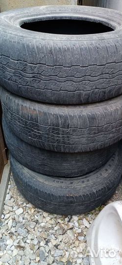 Bridgestone Dueler H/L 235/60 R16