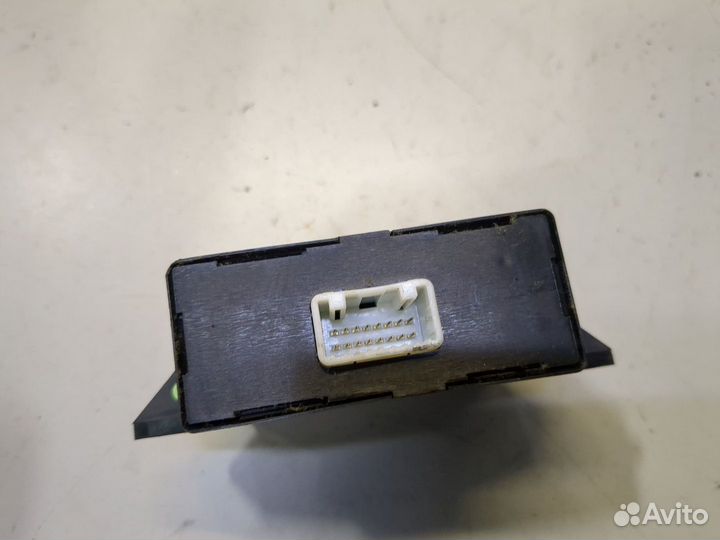 Блок управления парктрониками Infiniti QX56, 2004