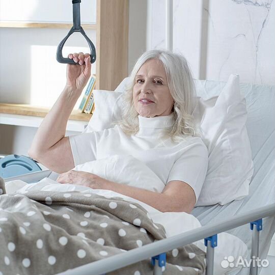 Кровать медицинская с электроприводом без матраса