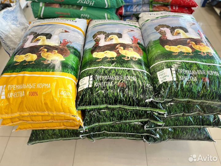 Корма премиум класса для разных животных