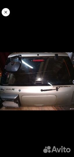 Зеркало на заднюю дверь террано р50