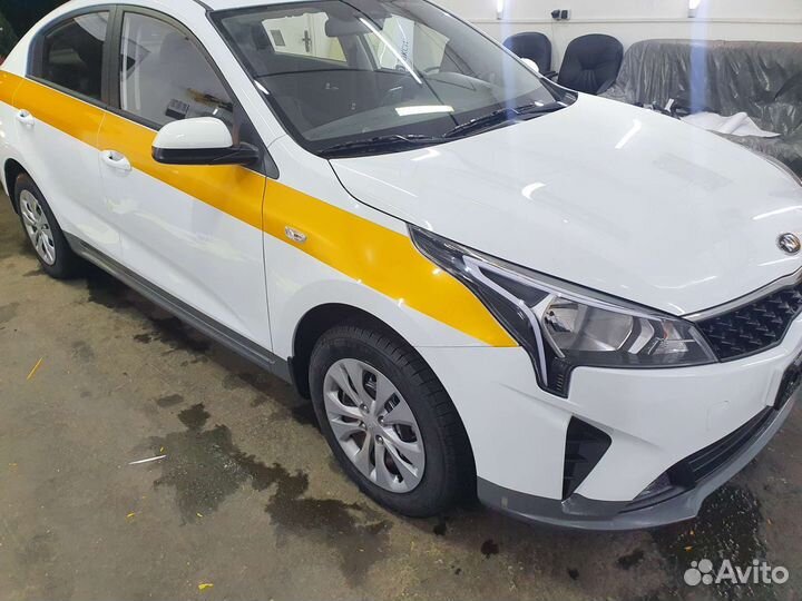 Оклейка автомобиля пленкой под такси,гост,бренд