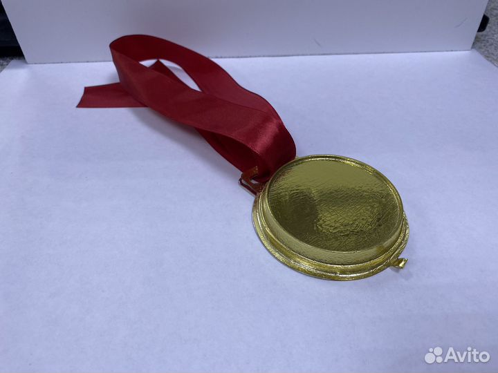 Медали пластик 16 шт